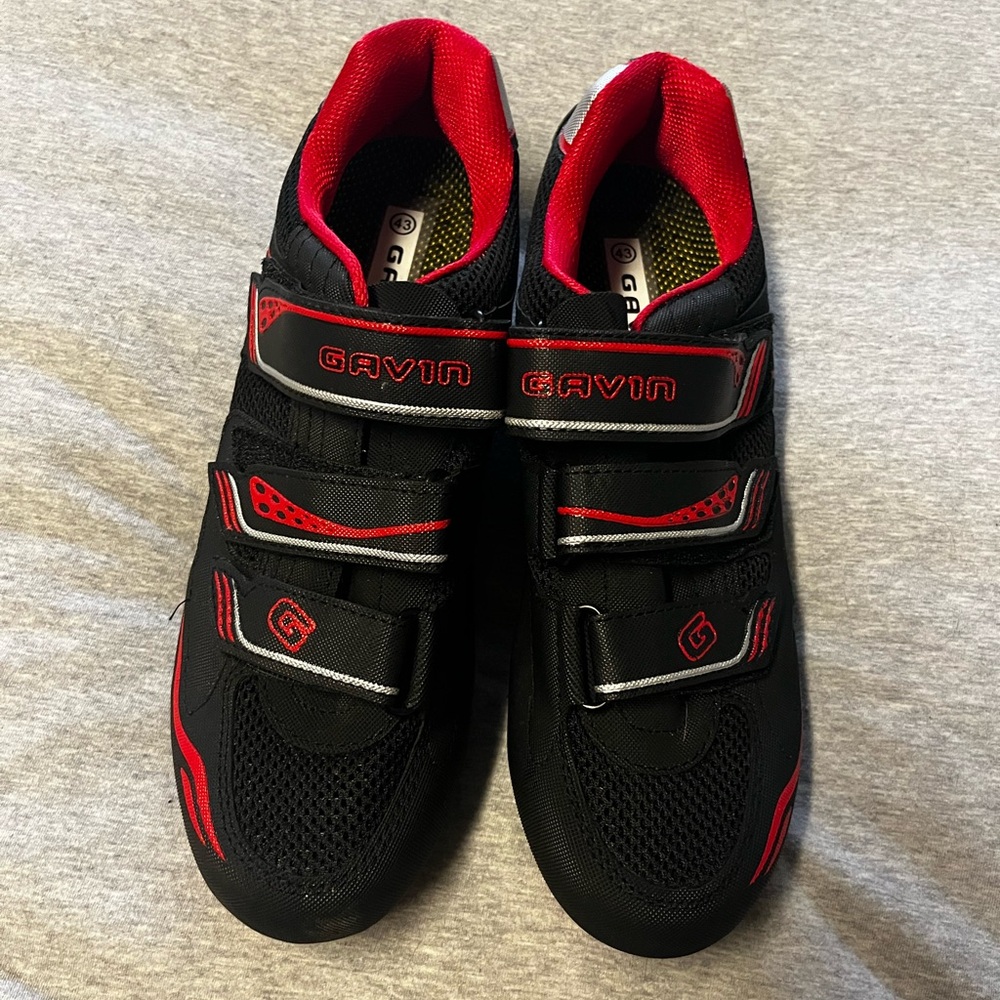 Gavin Velo Black/Red Cycling Shoe (Size 43 EU)